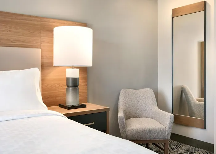 Pets Allowed Hotel Candlewood Suites Houston Space Center - Webster
